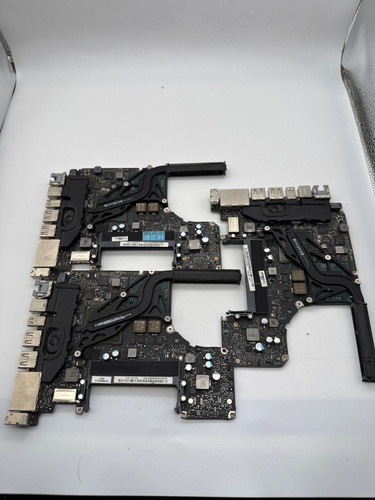 Lot of 3 Apple MacBook Pro 13" Faulty Boards 820-2879 For Parts/Repair Only - Picture 5 of 5