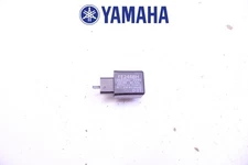 #877 Electrical Turn Signal Flasher Relay Yamaha R6 YZFR6 1999-2016