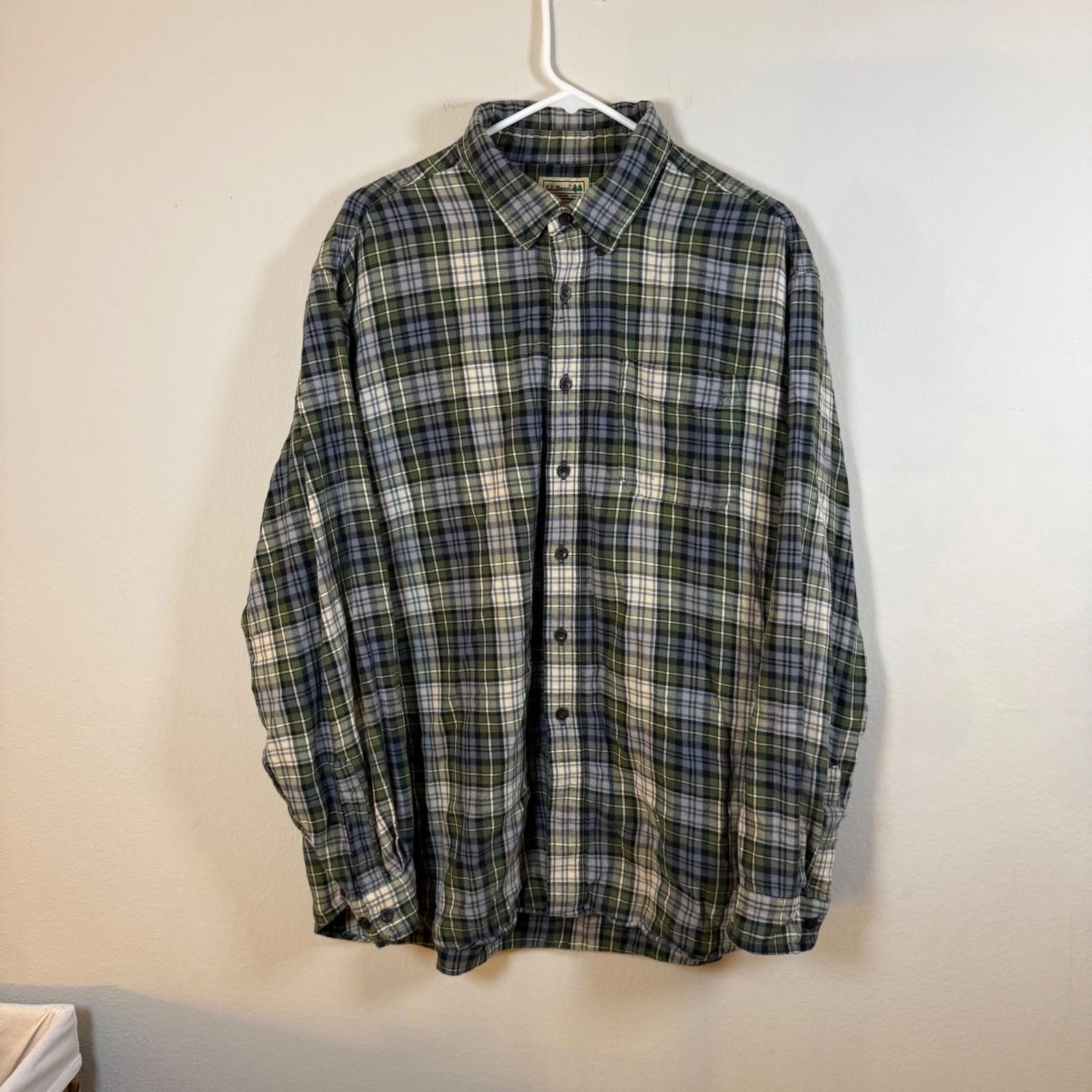 LL Bean Mens Plaid Flannel Button Down Shirt XL Reg Green Blue Tan Long Sleeve