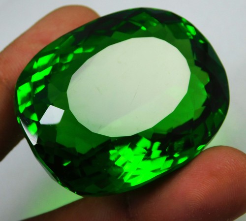 Natural 230.80 Carat Green Tsavorite Garnet Cushion Cut Loose Gemstone_CERTIFIED - Picture 7 of 8