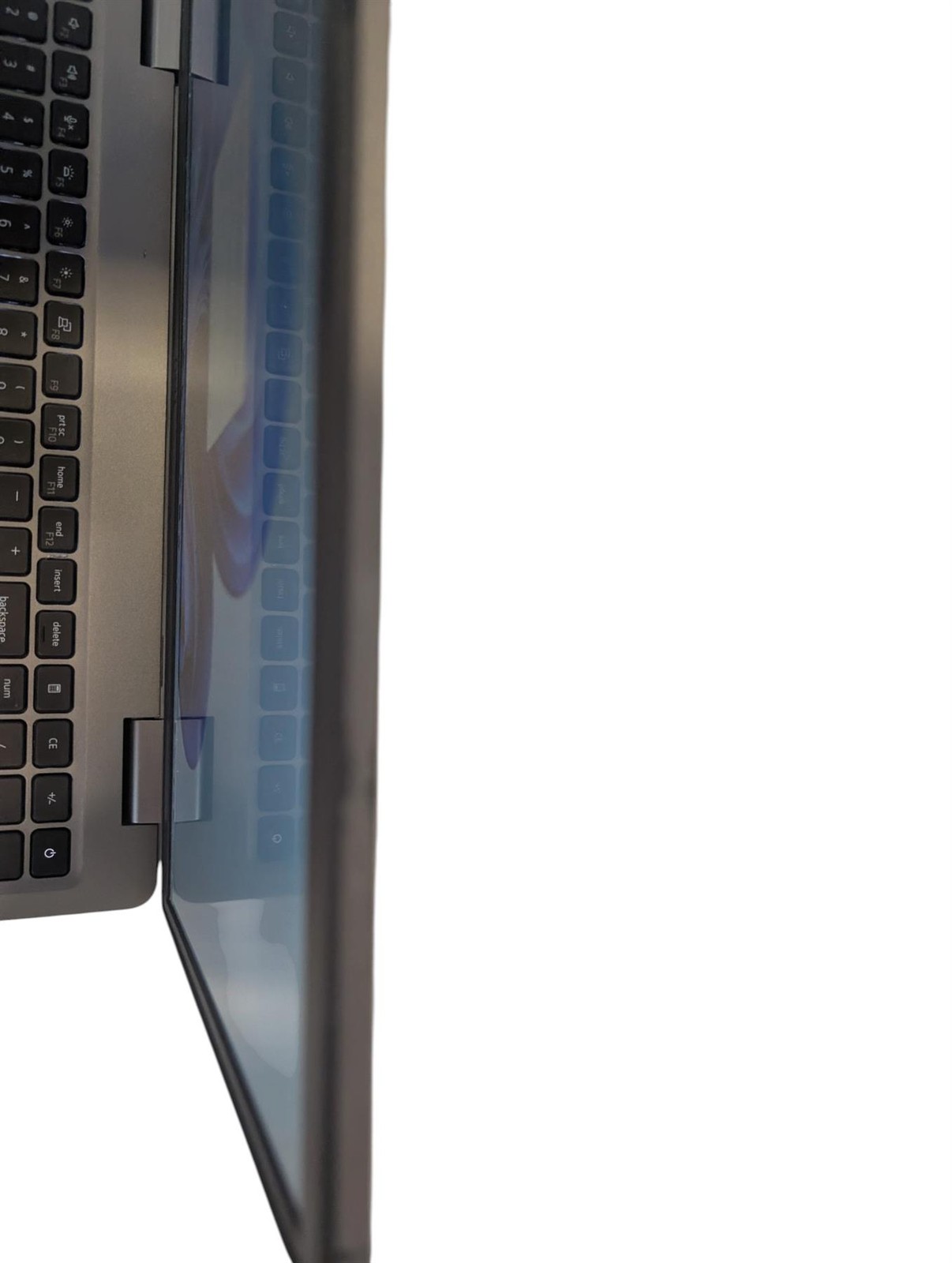 dell latitude 5520, 15.6-Inch Laptop, with i7-1185g, 512GB Nvme