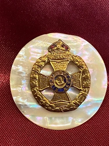 WW1 The Rifle Brigade MOP Enamel sweetheart Brooch w/pin