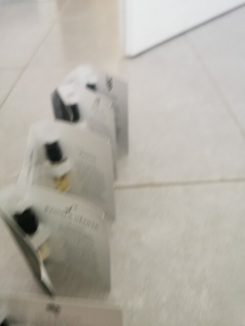 Picture 3 of 6