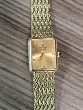 CONCORD 14K GOLD VINTAGE DIAMOND DIAL  LADIES WATCH  "PRETTY "