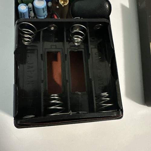 2 Philco 2-Channel Transceivers Model RW-19 - Untested, 1 Antenna Missing Screw - Picture 5 of 9