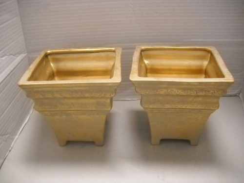 CERAMIC 2 SET PLANT HOLDERS GOLD TONED 6" WIDE 5-1/2" TALL PLANTERS FLOWERS - Picture 3 of 8