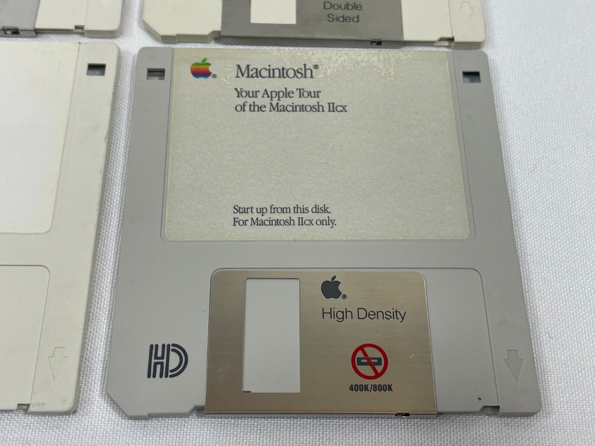 Vintage 1990 Apple Macintosh V 1.0 Lot/Set 3.5