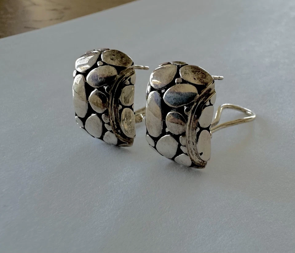 Pendientes de guijarros John Hardy Kali de plata de ley usados Foto 4 de 4