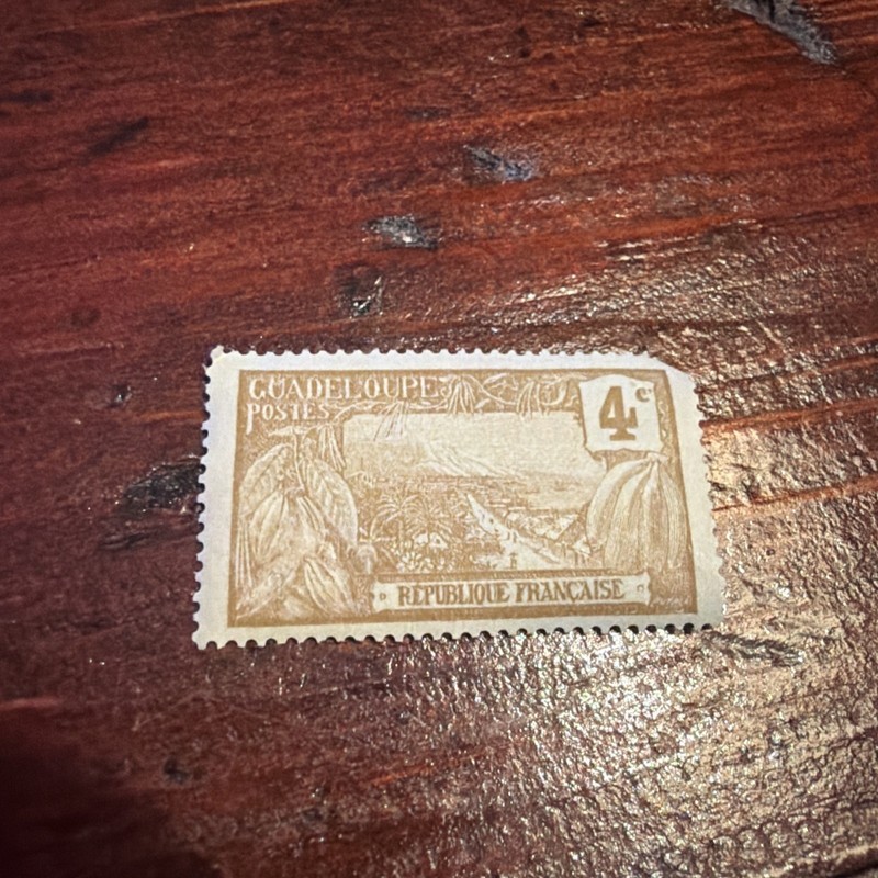 Stamps Guadeloupe Scott 4c good condition 