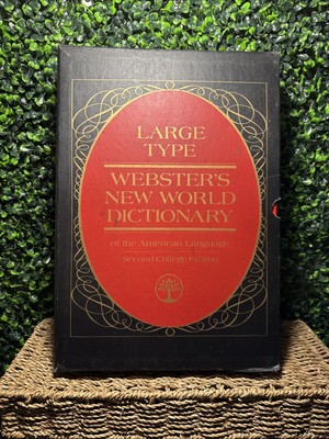 Two Volume Large Type Webster's New World Dictionary: 2nd College Edition 1970
