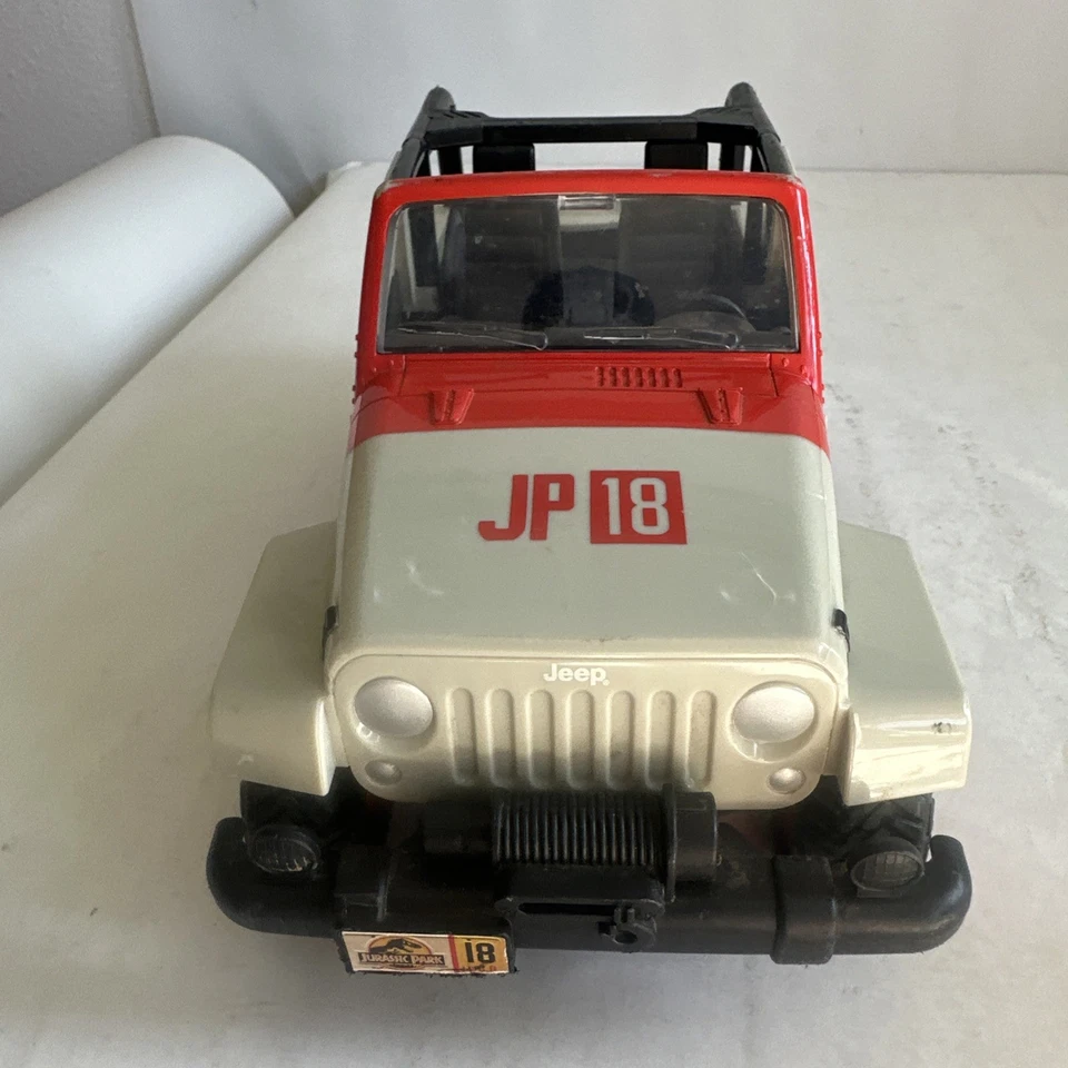 Jeep Wrangler 2021 Jada Jurassic Park R/C ¡Funciona muy bien!!! Foto 3 de 4
