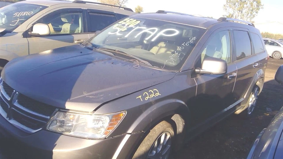 2011–2016 Dodge Journey Passenger Front Door Trim Panel – RH Interior - Изображение 3 из 4