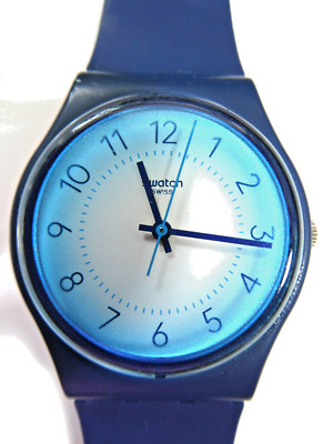 Eine hervorragende 2022 Swatch Uhr GN279 SEA SHADOW, neue Batterie, neuwertige Box, Papiere