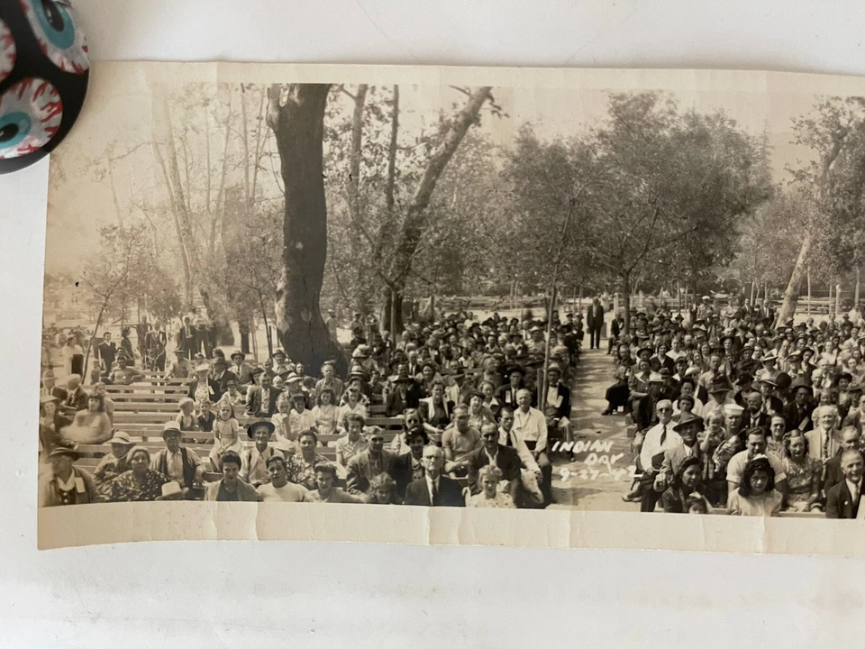 Fotografía panorámica Montrose California septiembre 1942 Día de la India de colección RARA Foto 4 de 4