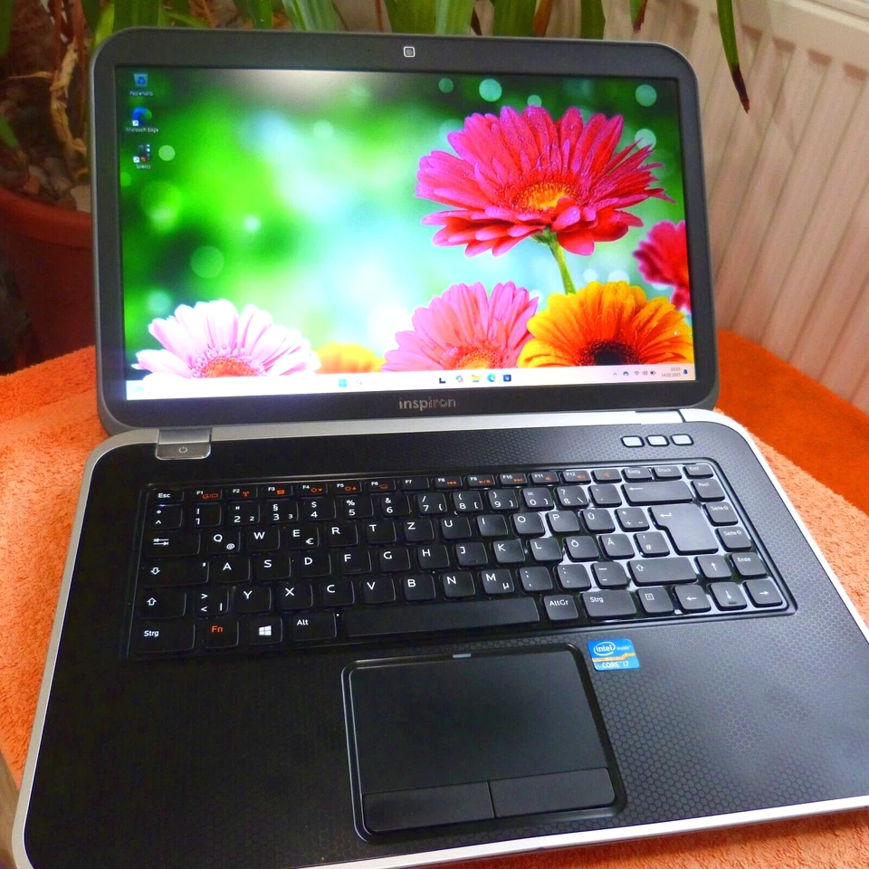 Dell 7520 15R 15Zoll SPEZIAL EDITION l 1TB SSD l 16GB RAM QUAD i7 Windows 11 PRO - Bild 3 von 4