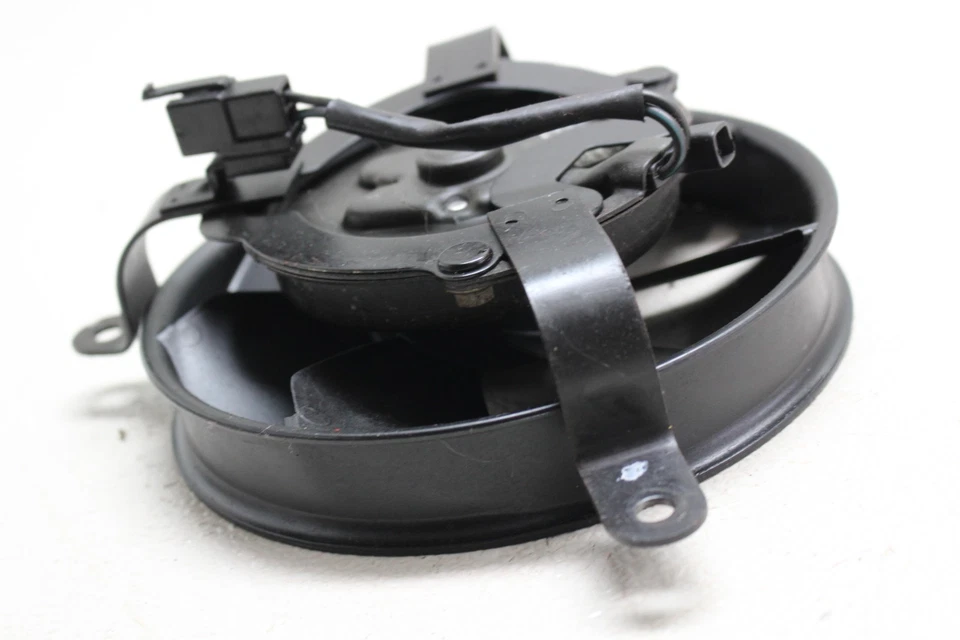 Ventilador de refrigeración radiador motor Honda CBR954RR 2002-2003 Foto 4 de 4