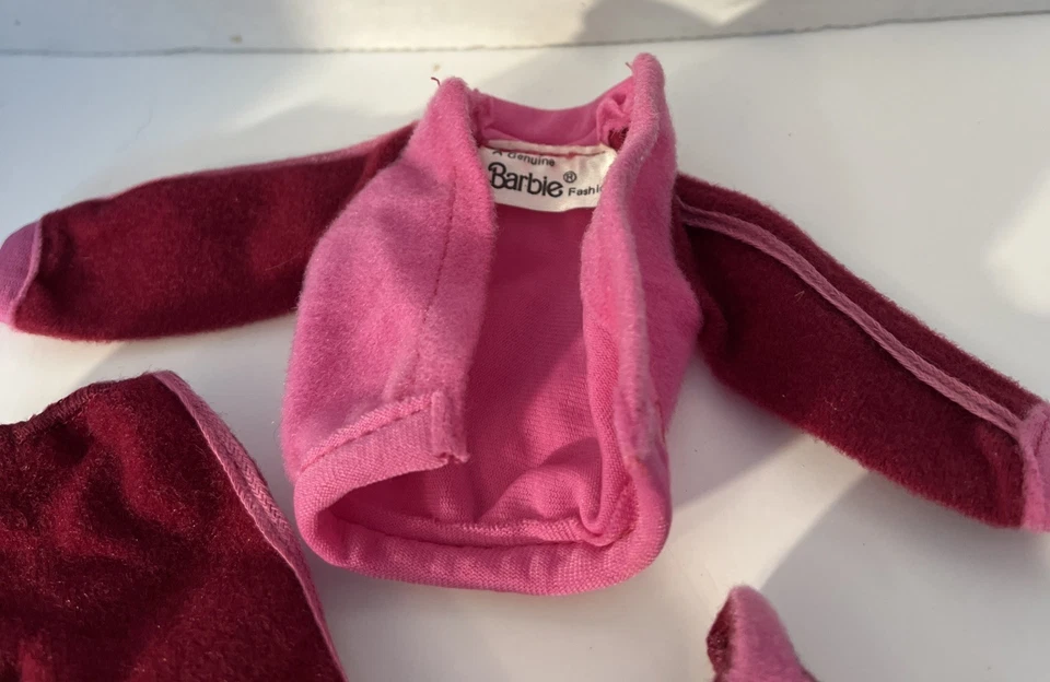 Vintage Barbie Clothes Fashion Favorites #3790 Pink Maroon Track Suit - Image 2 of 4