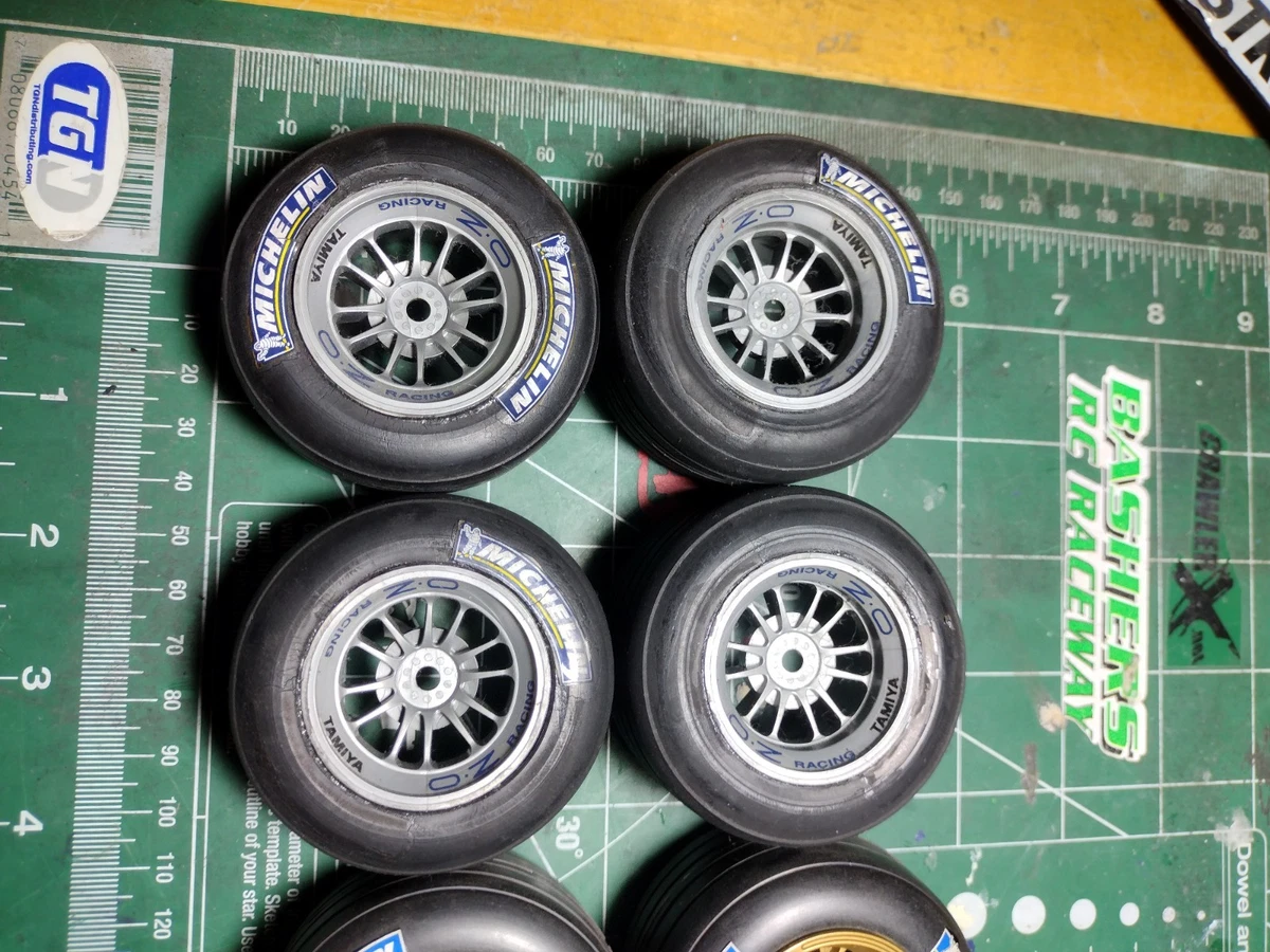 ☆タミヤF201シャーシ専用のタイヤ3セット＆ホイル1セット☆