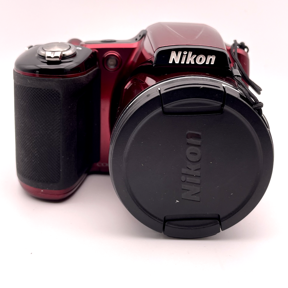Nikon COOLPIX L830 16.0MP Digital Camera Red – Screen Shows Lens