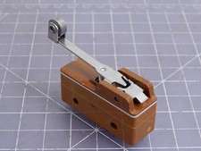 Lot of 20 MICRO SWITCH BZ-1RW8255051T-S BASIC / SNAP ACTION SWITCHES LARGE BASIC