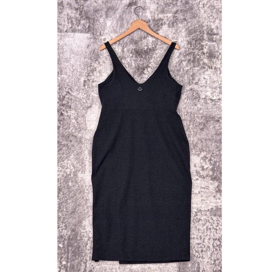 Vestido midi Beyond Yoga Inspire Spacedye negro sujetador incorporado mediano Arhleisure Aa2 Foto 4 de 4