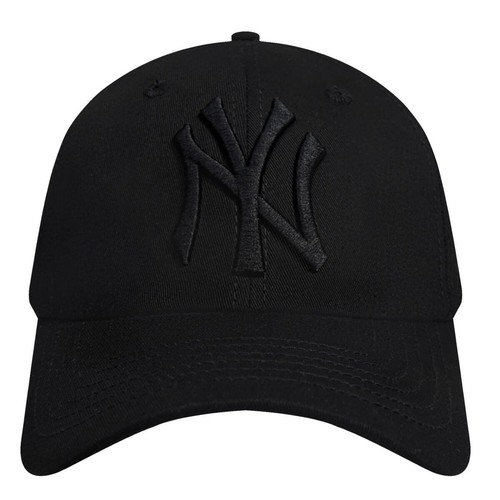 Pro Standard New York Yankees Men's Black Strap Back Cap (One Size Fits Most) - Picture 2 of 7