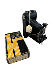 Kodak Junior Six-20 Series II Kodak 620 Camera with Kodo No. 0 Shutter