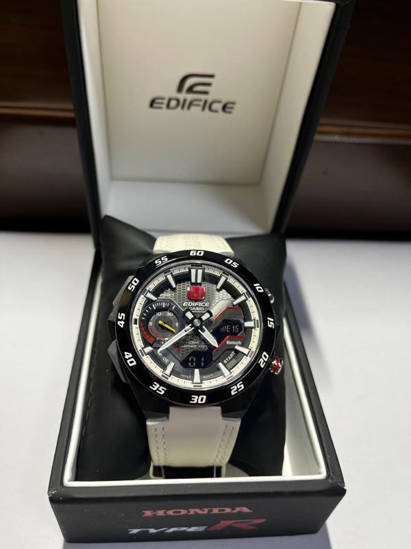 EDIFICE ECB-2200HTR-1AJR HONDA TYPE R Edition LIMITED Watch EDIFICE ECB-2200HTR-1AJR HONDA TYPE R Edition LIMITED Watch