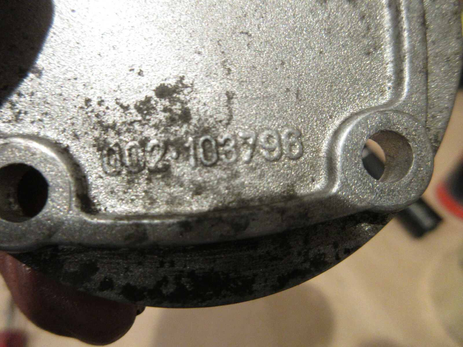 Ferrari 208,308,348,365,512 Mondial, Testarossa - Cam Cover End Plate P/N 103796