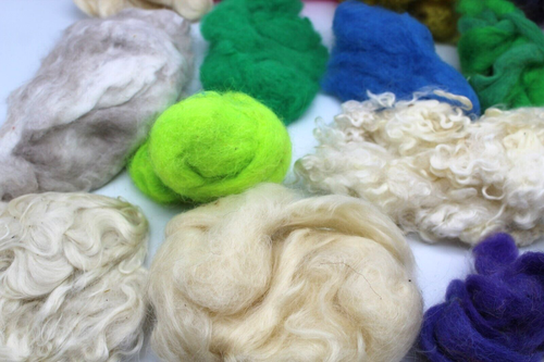 Natural Wool Roving Top For Needle Felting Hand Spinning DIY Crafts -- CHOICE - Picture 3 of 462