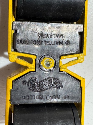 Vintage 1992 Hot Wheels Workhorses Cat Road Roller Collector No.55 Paver Yellow - Picture 4 of 4