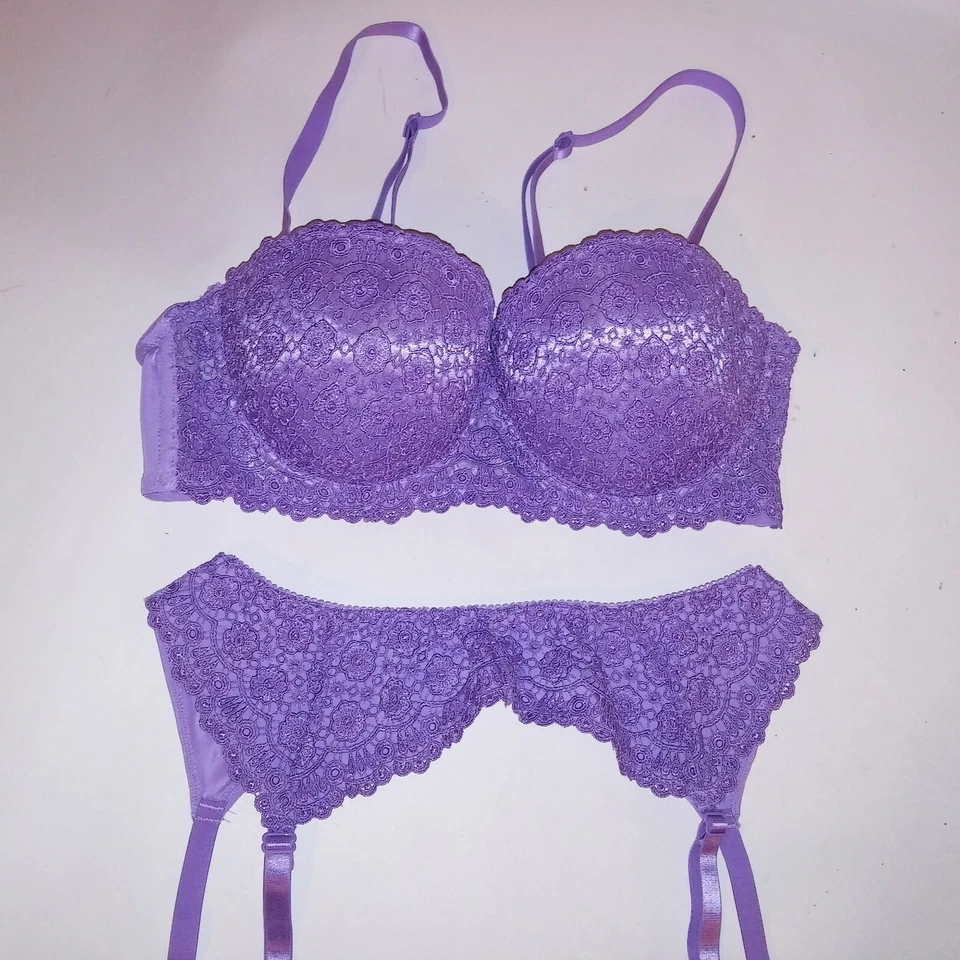 Fredericks of Hollywood Set 34C Bra  M/L Garter Purple Push Up Lace Lingerie - Image 2 of 4