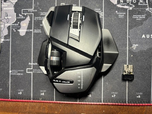 Mad Catz R.A.T. DWS Gaming Mouse Dual Mode Wireless Great condition