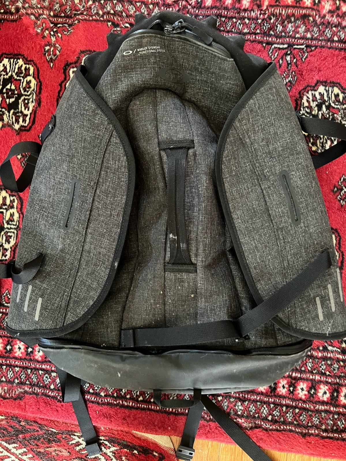 Oakley Eyewear Functionals Backpack – Gray Urban … - image 1