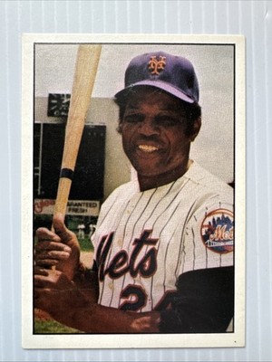 Willie Mays (with Bat) 1975 SSPC Promo Card # 24 NRMT