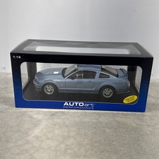 AUTOart 1:18 2005 Ford Mustang GT Windveil Blue #73014 Limited 6000 NIB