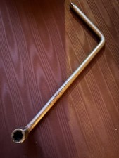 Sump Plug And Gearbox Plug Removal tool - Old Renault models