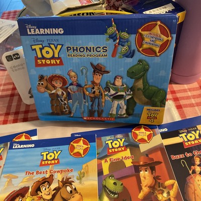 Disney Learning Pixar Toy Story Phonics Reading Program (11 books & travel case)