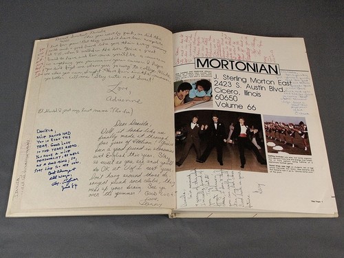 Annuario Mortoniano 1984 J. Sterling Morton High School Cicero Illinois IL - Foto 2 di 5