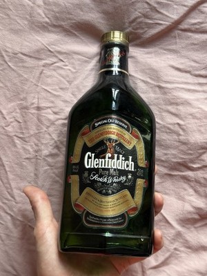   Vintage Glenfiddich Pure Malt Special Old Reserve Scotch Whisky 1970s Rare