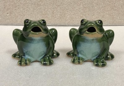 Pair of 2 Ceramic Green Frog Garden Figurines Glossy Finish 3''