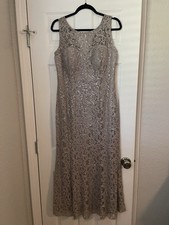 IGNITE EVENINGS Mother Of The Bride Formal Sequin Dress, Size 12