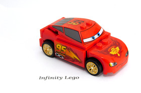 LEGO Red Lightning McQueen Car with Piston Cup World Grand Prix Racing (8423)