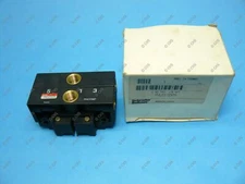 Parker Schrader Bellows PVLC17237 Dual Supply Head / Tail Set 3/8" NPT New