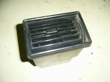  Jaguar XJ6 Series III Sovereign 4.2 (S3) (3) Air Vent Grille Air Nozzle VL