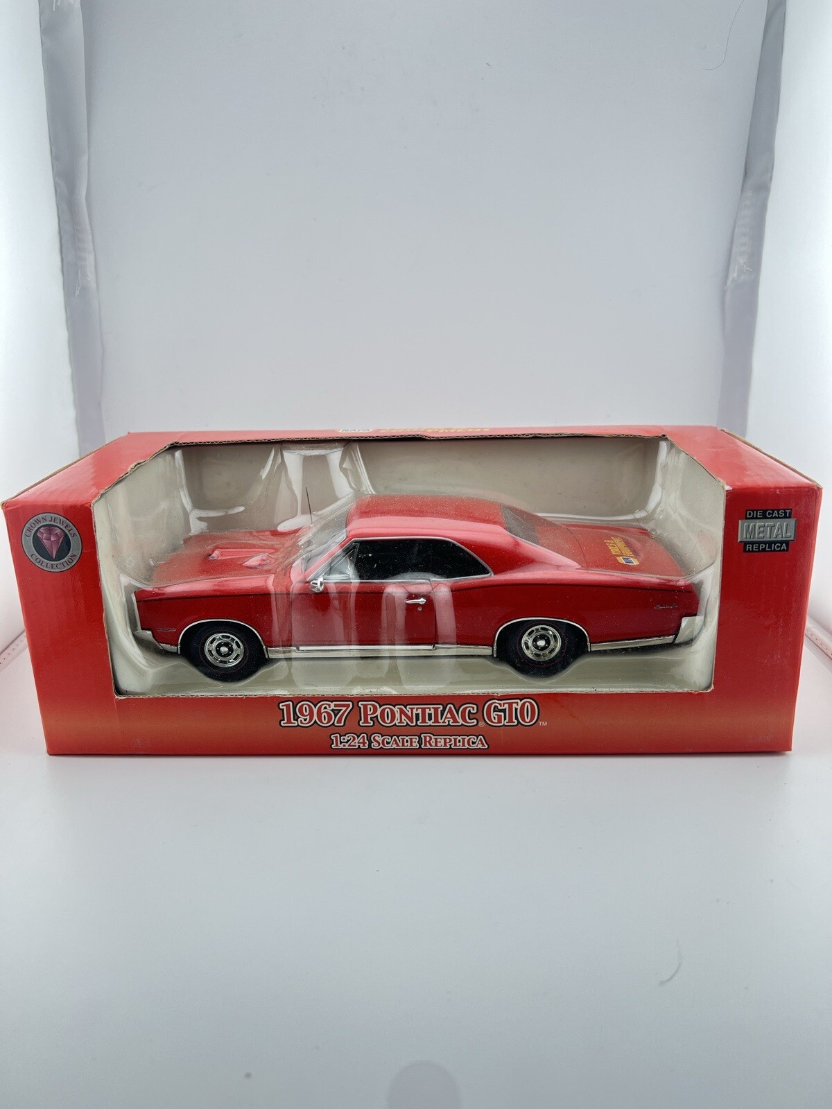 2003 Crown Premiums 1967 Pontiac GTO 124 Scale Diecast Replica NAPA