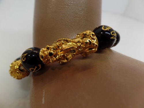 Set of 2 Asian Themed Beaded Bracelets Goldtone & Black Beaded Bracelets - Picture 6 of 13