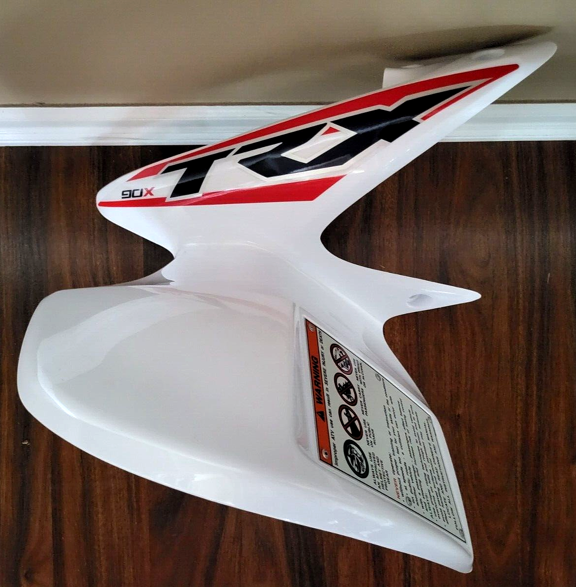 HONDA TRX90, TRX90EX, TRX90X LEFT SIDE WHITE FRONT FENDER 2006