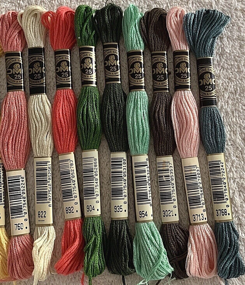 DMC Embroidery Floss Thread Cotton 8.7 Yards 20 Skeins No Duplicates - Image 4 of 4