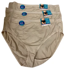3 Vanity Fair Comfort Where it Counts Hi Cut Panty 13164 Damask Neutral  10/3X